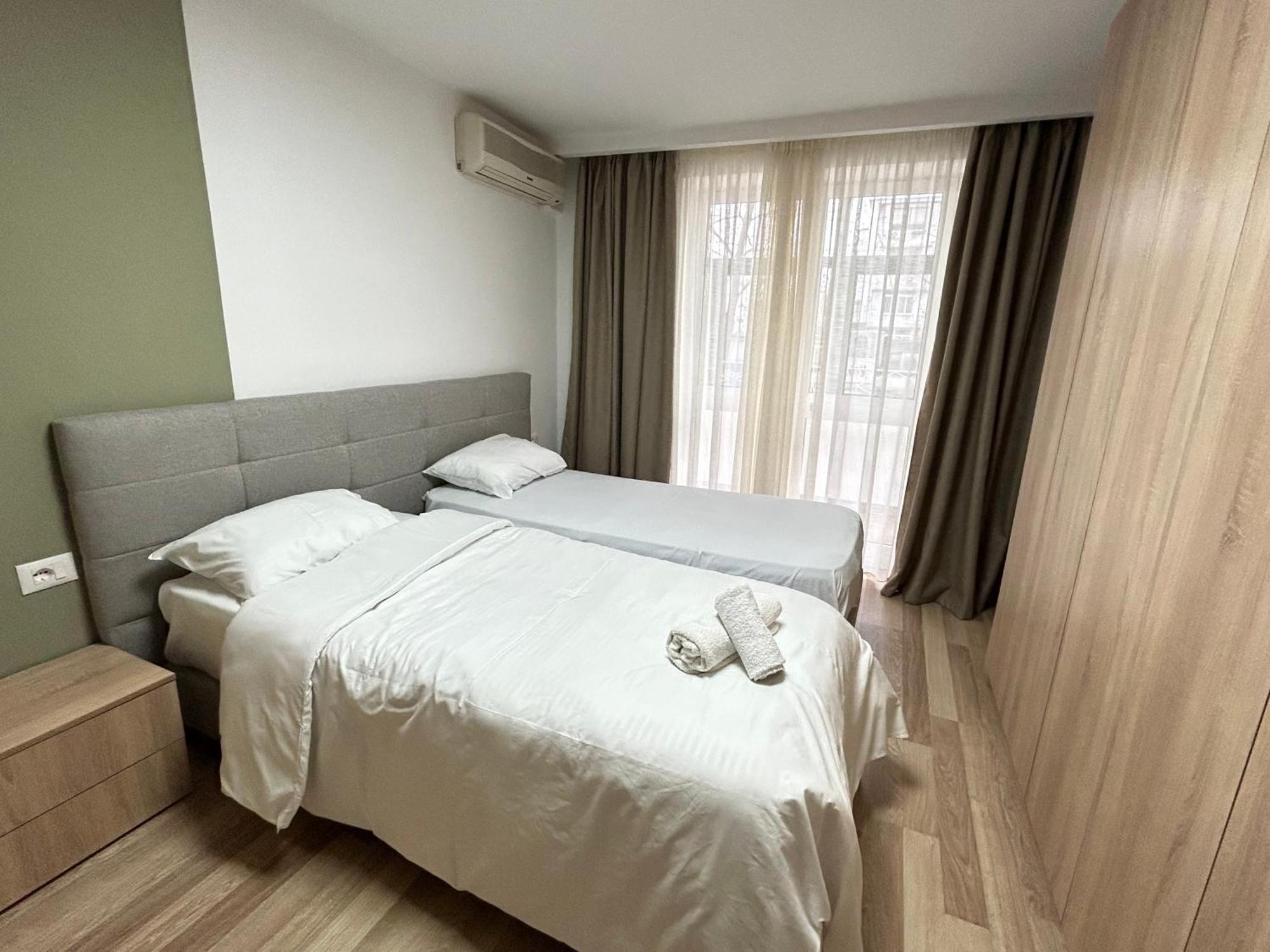 Spacious Fancy Apartment Tirana Exterior foto